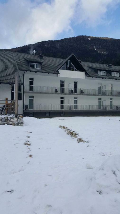Apartma Kurji Vrh - Chicken Top Kranjska Gora Bagian luar foto