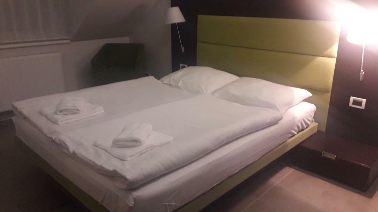 Apartma Kurji Vrh - Chicken Top Kranjska Gora Bagian luar foto